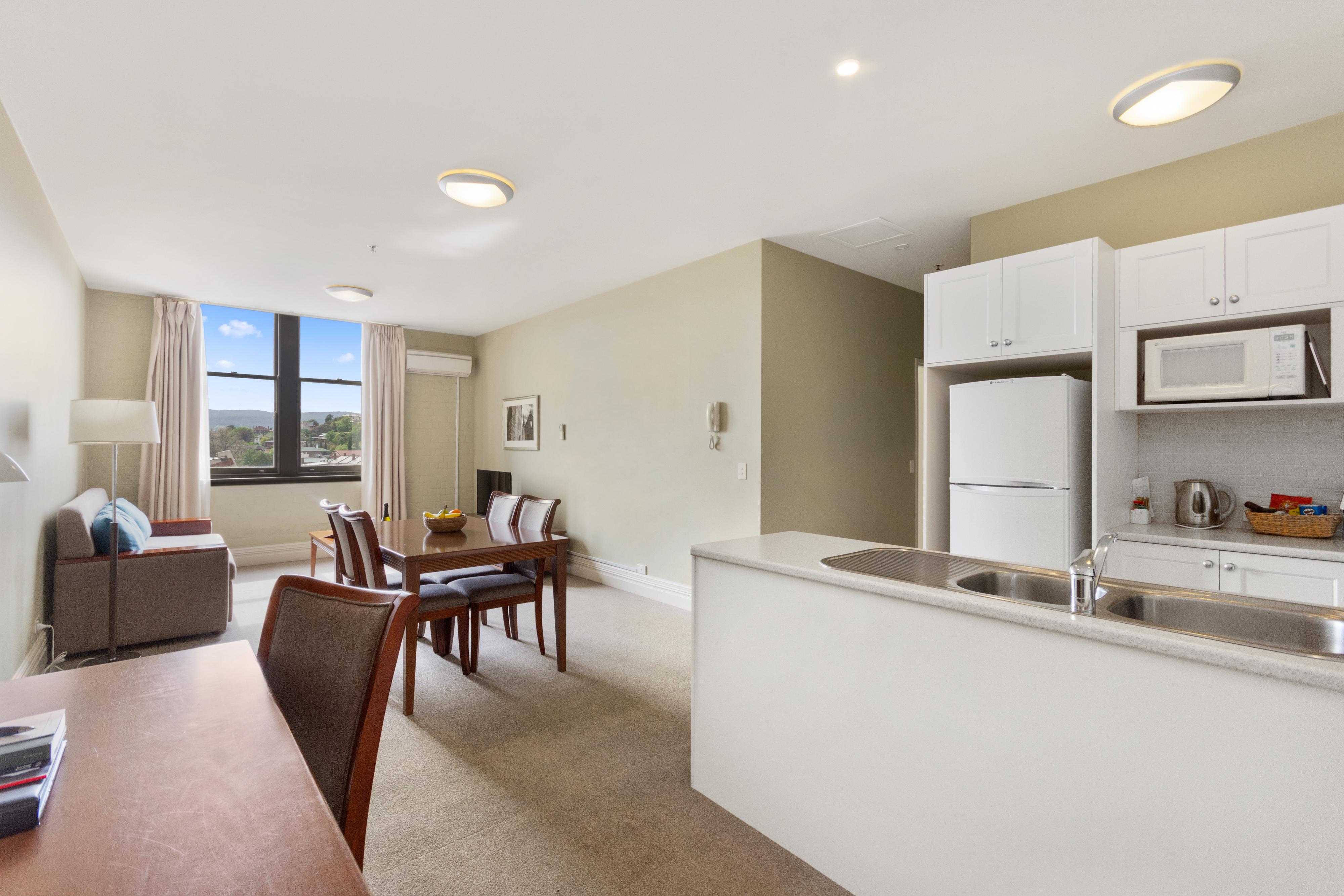 Launceston Central Apartment Hotel Official Экстерьер фото