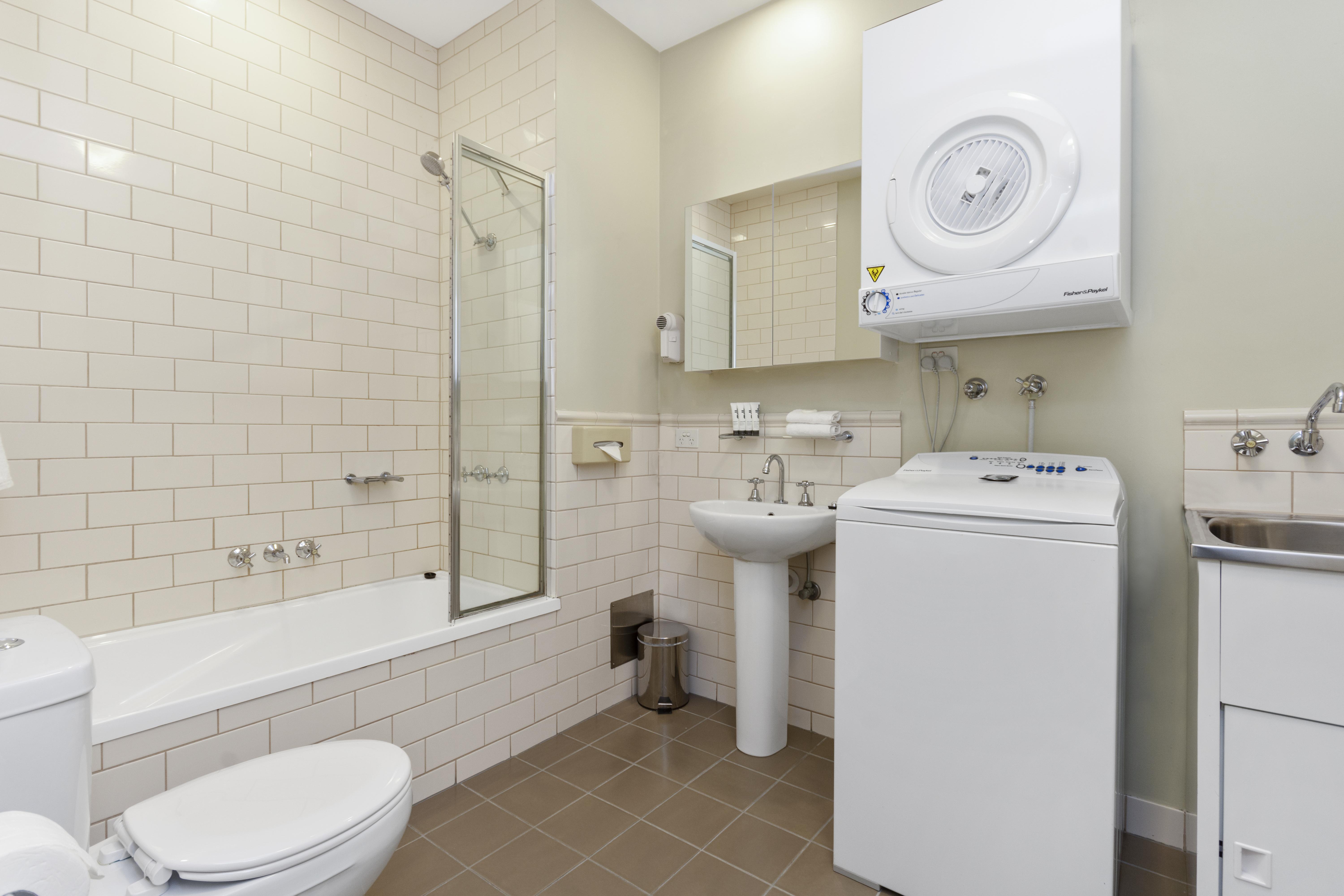 Launceston Central Apartment Hotel Official Экстерьер фото