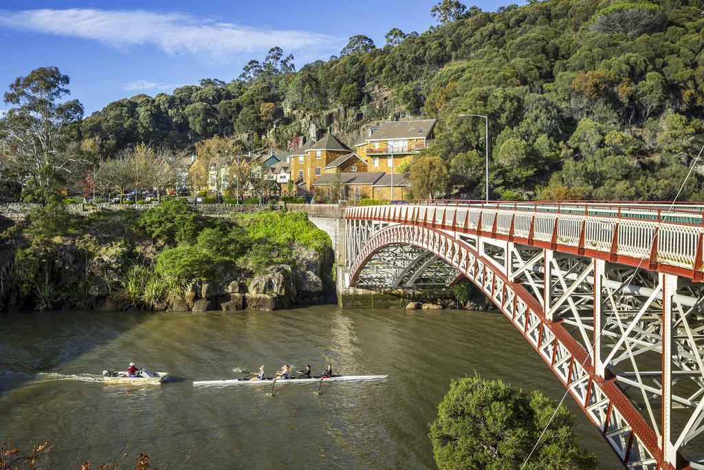 Launceston Central Apartment Hotel Official Экстерьер фото
